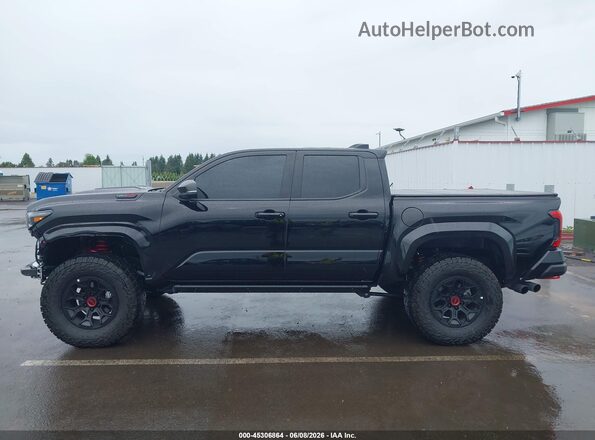 3TYLC5LN1TT054227 2026 TOYOTA TACOMA HYBRID Black 