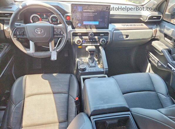 3TYLC5LN2ST021087 2025 TOYOTA TACOMA Silver 