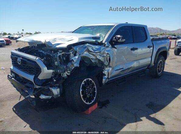 3TYLC5LN2ST031750 2025 TOYOTA TACOMA HYBRID Серебряный Передняя левая четверть