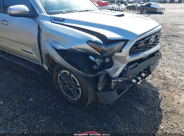3TYLC5LN4RT007430 2024 TOYOTA TACOMA HYBRID Silver Front view