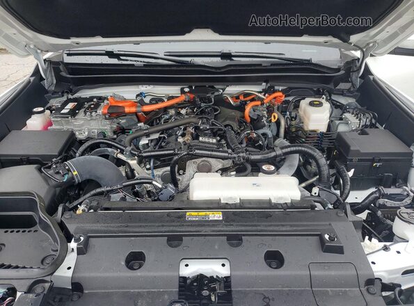 3TYLC5LN5RT011714 2024 TOYOTA TACOMA White Widok wnętrza z tyłu