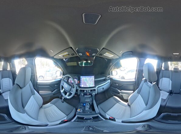 3TYLC5LN5ST035291 2025 TOYOTA TACOMA Silver 360 interior view