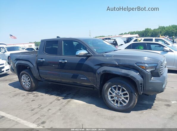 3TYLC5LN8ST028433 2025 TOYOTA TACOMA HYBRID Gray Rear interior view