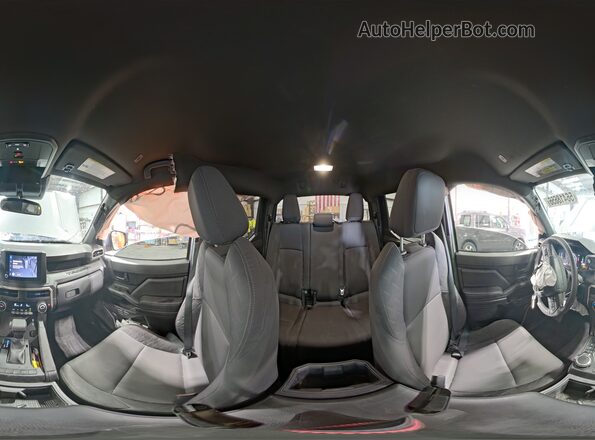 3TYLD5KN2RT008087 2024 TOYOTA TACOMA Silver Панорамний вид салону 360°