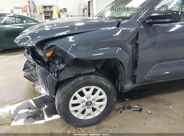 3TYLD5KN3RT001214 2024 TOYOTA TACOMA Gray 