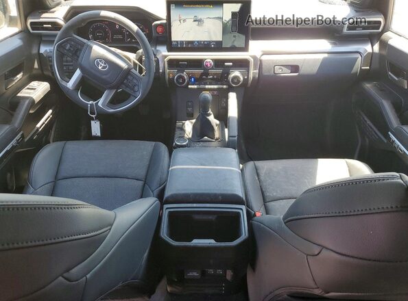 3TYLE5JN5ST094614 2025 TOYOTA TACOMA Black Dashboard view