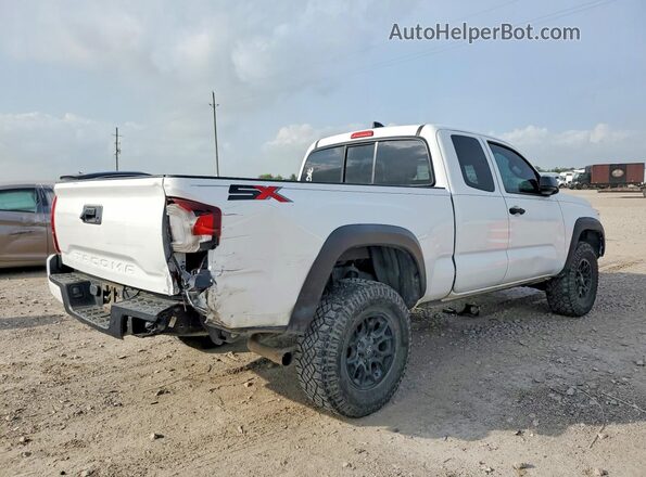 3TYRX5GN1NT065028 2022 TOYOTA TACOMA White 