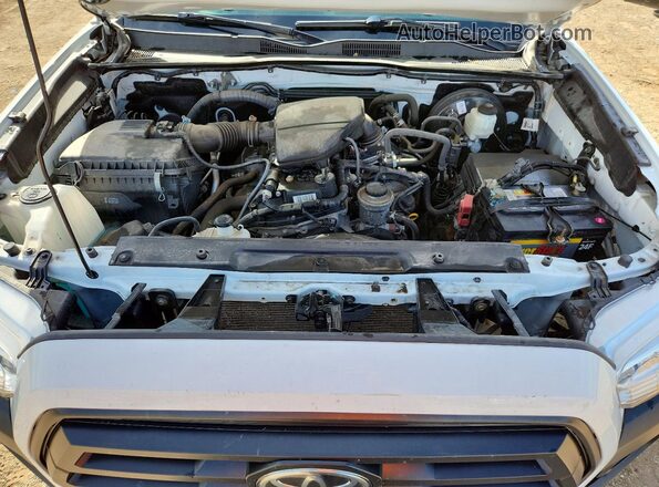 3TYRX5GN2MT011252 2021 TOYOTA TACOMA White Սալոնի հետևի տեսք