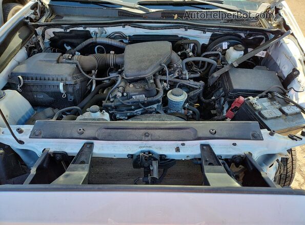 3TYRX5GN5PT076164 2023 TOYOTA TACOMA Белый 
