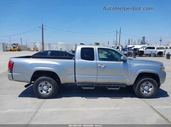 3TYRX5GNXNT052035 2022 TOYOTA TACOMA Серебряный Вид задней части салона