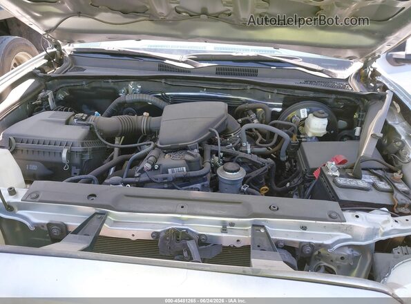 3TYRX5GNXNT052035 2022 TOYOTA TACOMA Серебряный Вид сзади