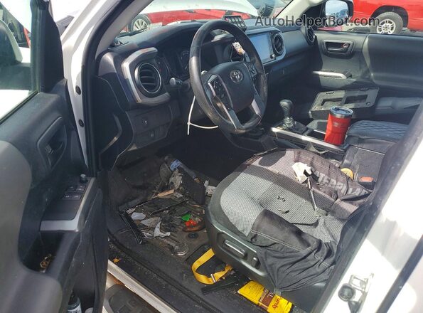 3TYRZ5CNXLT001938 2020 TOYOTA TACOMA White Dashboard view