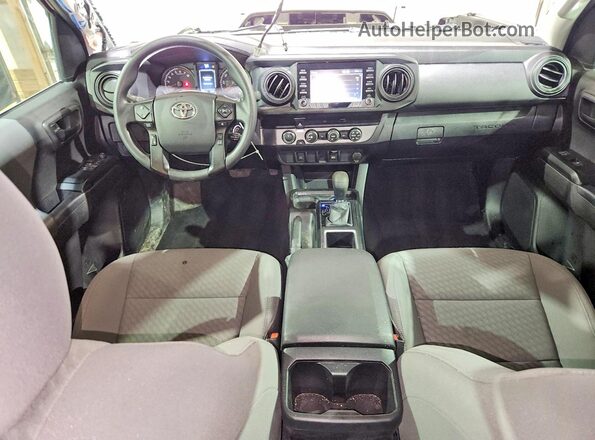 3TYSX5EN1PT020517 2023 TOYOTA TACOMA Белый Вид панели приборов