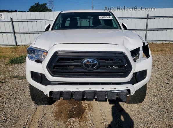3TYSX5EN4PT019457 2023 TOYOTA TACOMA White Widok z przodu