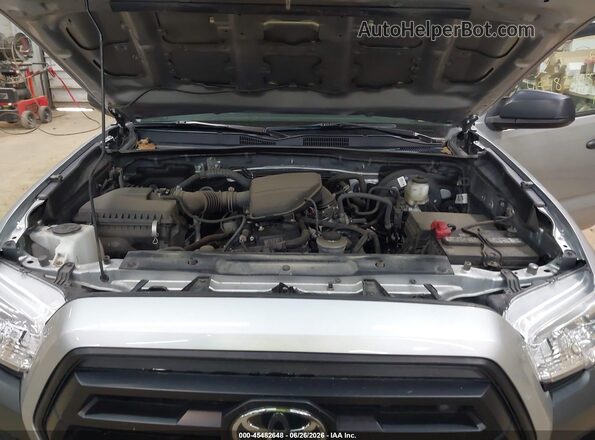 3TYSX5ENXNT012008 2022 TOYOTA TACOMA Silver Rear view