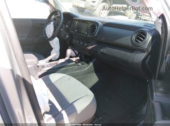 3TYSX5ENXNT017192 2022 TOYOTA TACOMA Silver Вид салону спереду