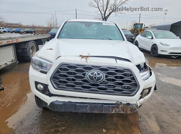 3TYSZ5AN0PT115697 2023 TOYOTA TACOMA White Front view