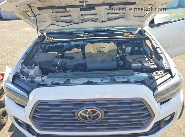 3TYSZ5AN1MT009724 2021 TOYOTA TACOMA White Սալոնի հետևի տեսք