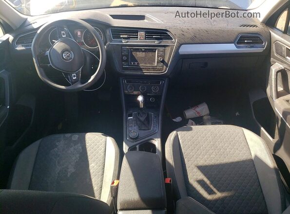 3VV0B7AX0LM148313 2020 VOLKSWAGEN TIGUAN Silver 
