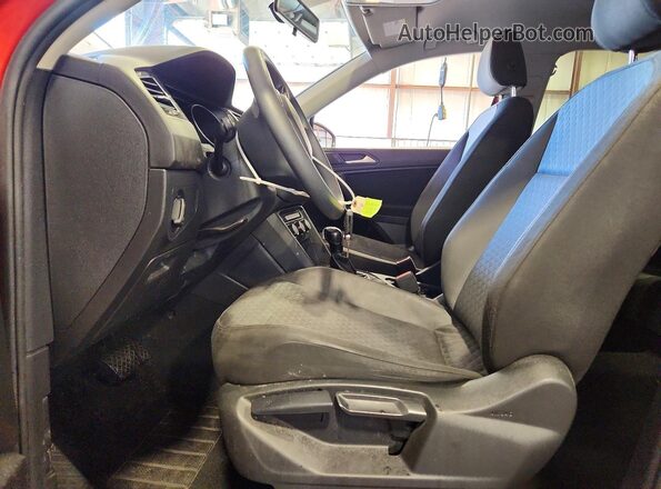 3VV0B7AX1KM052785 2019 VOLKSWAGEN TIGUAN Orange Вид салону спереду