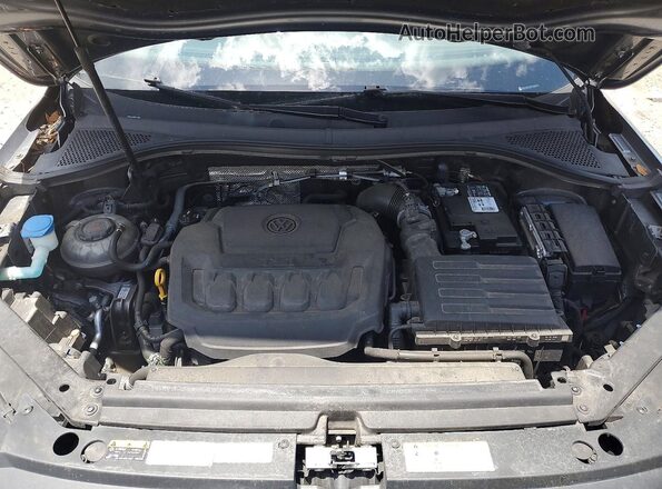 3VV0B7AX1LM144089 2020 VOLKSWAGEN TIGUAN Blue Widok komory silnika
