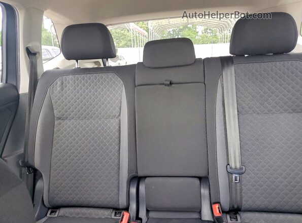 3VV0B7AX1LM144089 2020 VOLKSWAGEN TIGUAN Blue Widok tylnych siedzeń