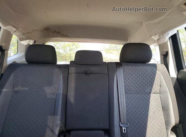 3VV0B7AX3KM018105 2019 VOLKSWAGEN TIGUAN Черный 