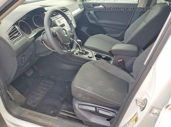 3VV0B7AX3LM030918 2020 VOLKSWAGEN TIGUAN White წინა სალონის ხედი