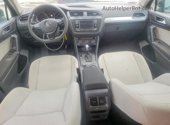 3VV0B7AX4JM154502 2018 VOLKSWAGEN TIGUAN Black 