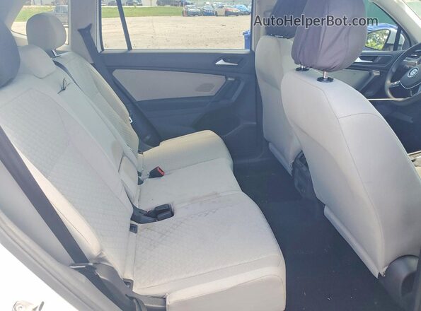 3VV0B7AX4KM009462 2019 VOLKSWAGEN TIGUAN White 