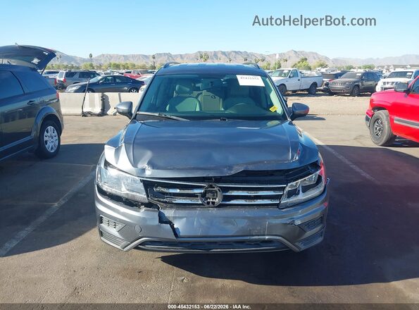3VV0B7AX6KM035674 2019 VOLKSWAGEN TIGUAN Gray Vista del cuadro de instrumentos