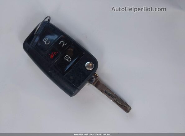 3VV0B7AX6KM178477 2019 VOLKSWAGEN TIGUAN Gray Widok deski rozdzielczej