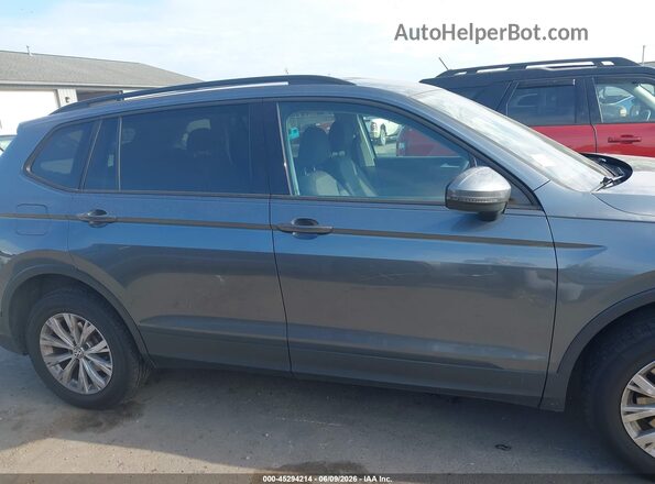 3VV0B7AX6LM148669 2020 VOLKSWAGEN TIGUAN Gray Widok wnętrza z tyłu