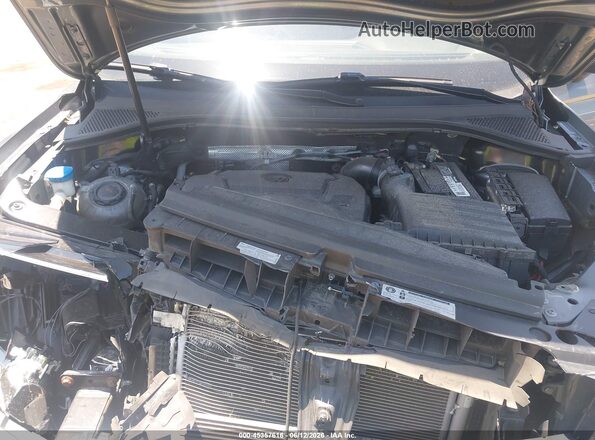 3VV0B7AX7JM095512 2018 VOLKSWAGEN TIGUAN Gray Հետևի տեսք