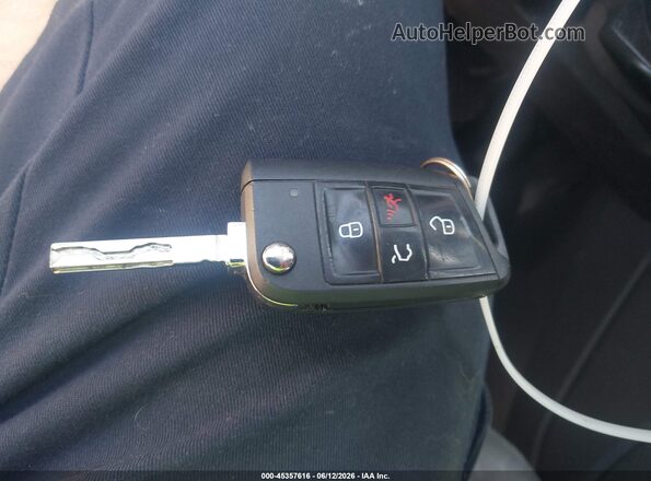 3VV0B7AX7JM095512 2018 VOLKSWAGEN TIGUAN Gray Առջևի վահանակի տեսք
