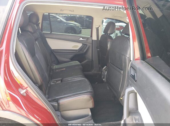 3VV0B7AX8JM040325 2018 VOLKSWAGEN TIGUAN Red VIN კოდის სტიკერის ხედი