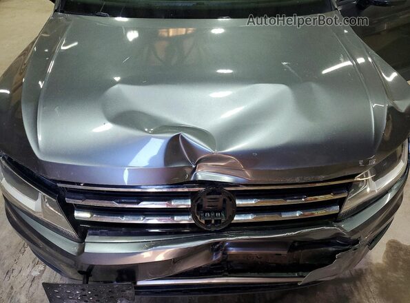 3VV0B7AX8JM043712 2018 VOLKSWAGEN TIGUAN Угольный Вид подкапотного пространства