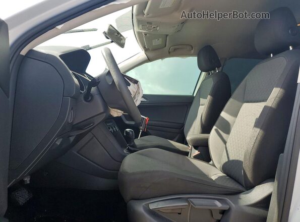 3VV0B7AX8JM104105 2018 VOLKSWAGEN TIGUAN Gray Vista interior delantera