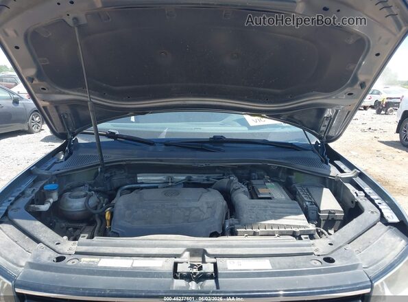 3VV0B7AX9JM011299 2018 VOLKSWAGEN TIGUAN Pewter Rear view