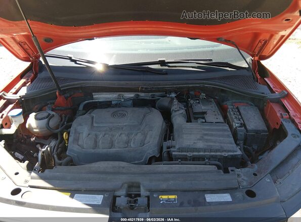 3VV0B7AX9JM014574 2018 VOLKSWAGEN TIGUAN Красный Вид сзади