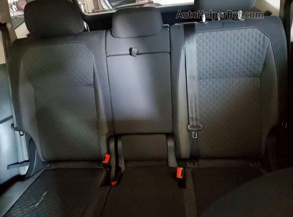 3VV0B7AX9JM080624 2018 VOLKSWAGEN TIGUAN Charcoal Вид задніх сидінь