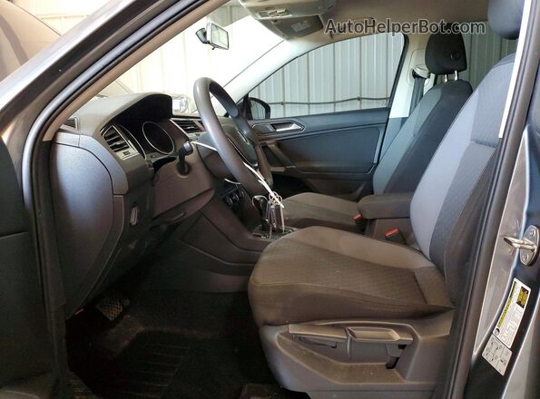 3VV0B7AX9JM080624 2018 VOLKSWAGEN TIGUAN Charcoal Вид салону спереду