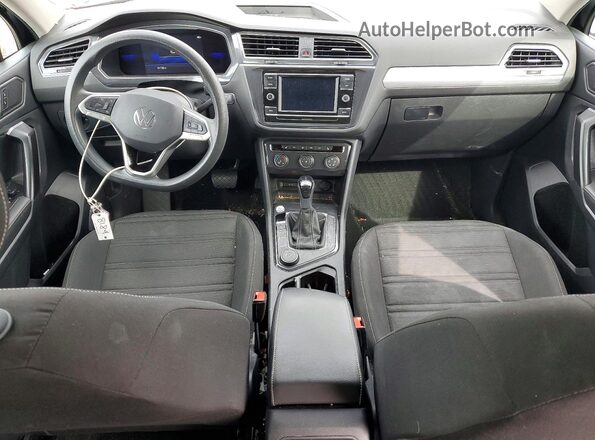 3VV0B7AX9NM166229 2022 VOLKSWAGEN TIGUAN Черный Вид панели приборов