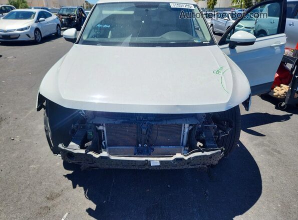 3VV1B7AX0KM147164 2019 VOLKSWAGEN TIGUAN White 