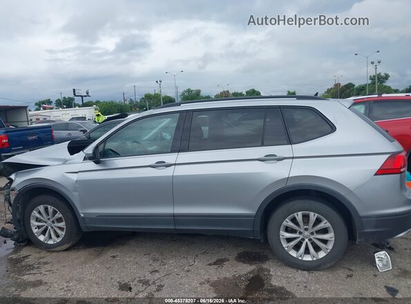 3VV1B7AX0LM057224 2020 VOLKSWAGEN TIGUAN Silver 360 interior view