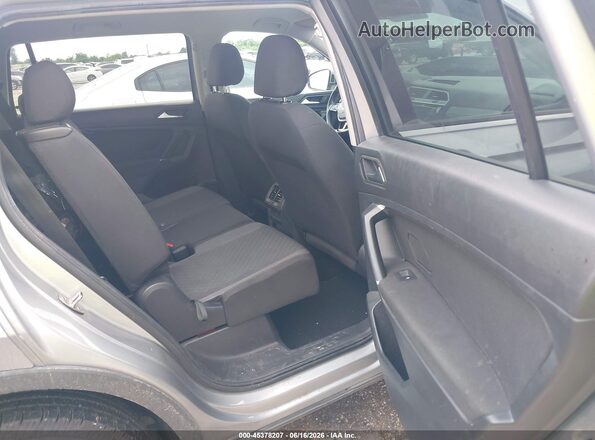 3VV1B7AX0LM057224 2020 VOLKSWAGEN TIGUAN Silver VIN sticker view