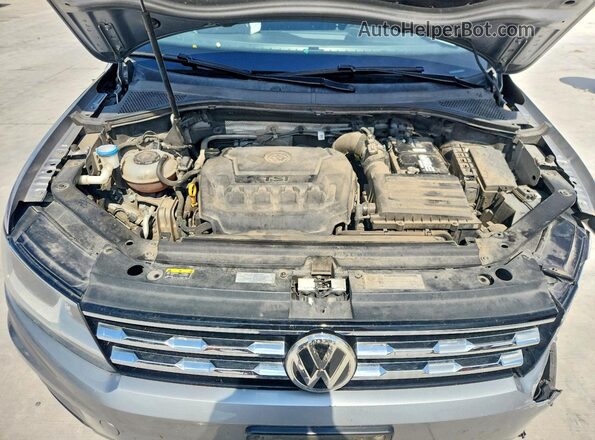 3VV1B7AX1LM047527 2020 VOLKSWAGEN TIGUAN Silver Engine compartment view