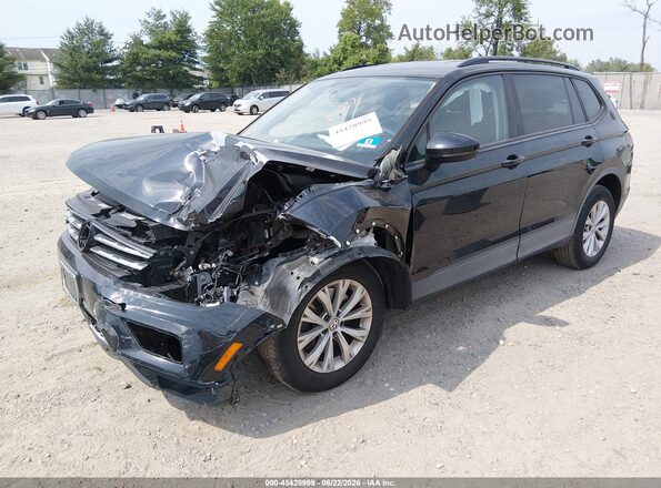 3VV1B7AX2JM055875 2018 VOLKSWAGEN TIGUAN Black Vista tres cuartos delantera izquierda
