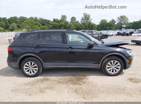 3VV1B7AX2JM055875 2018 VOLKSWAGEN TIGUAN Black Vista interior trasera
