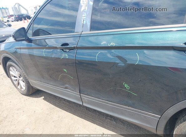 3VV1B7AX2JM089072 2018 VOLKSWAGEN TIGUAN Зеленый Вид спереди